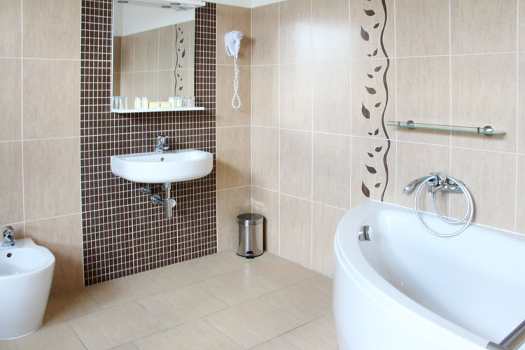 Brno Pension Luna accommodation comfortably equipped room bathroom bidet